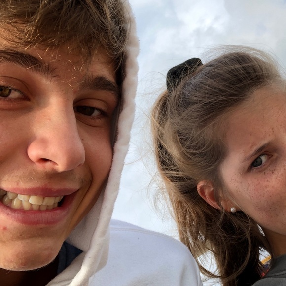 Meet the Posher Other - Meet your Posher, Sasha